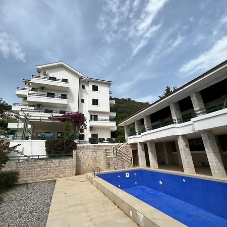 Renome Apartment Petrovac Exterior foto